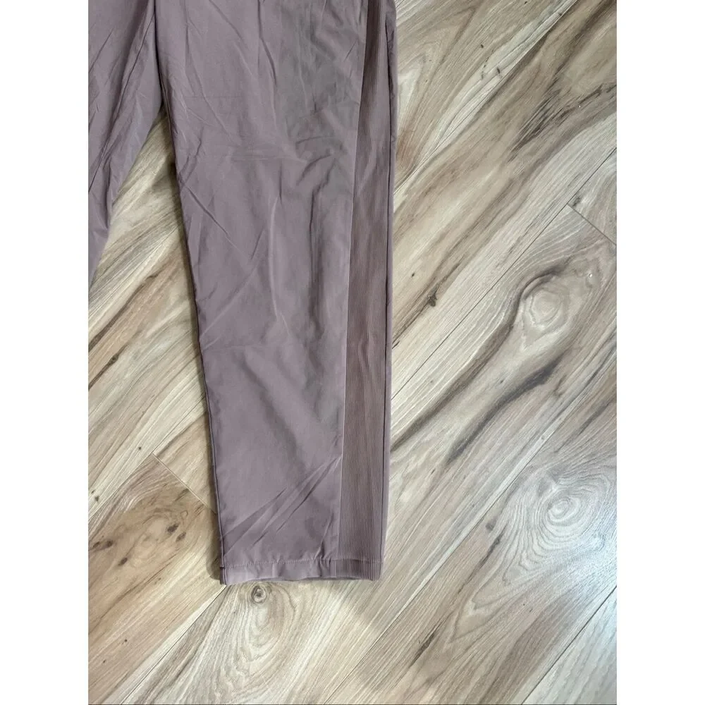 Athleta Brooklyn Mid Rise Ankle Pant Taupe Brown Size 14